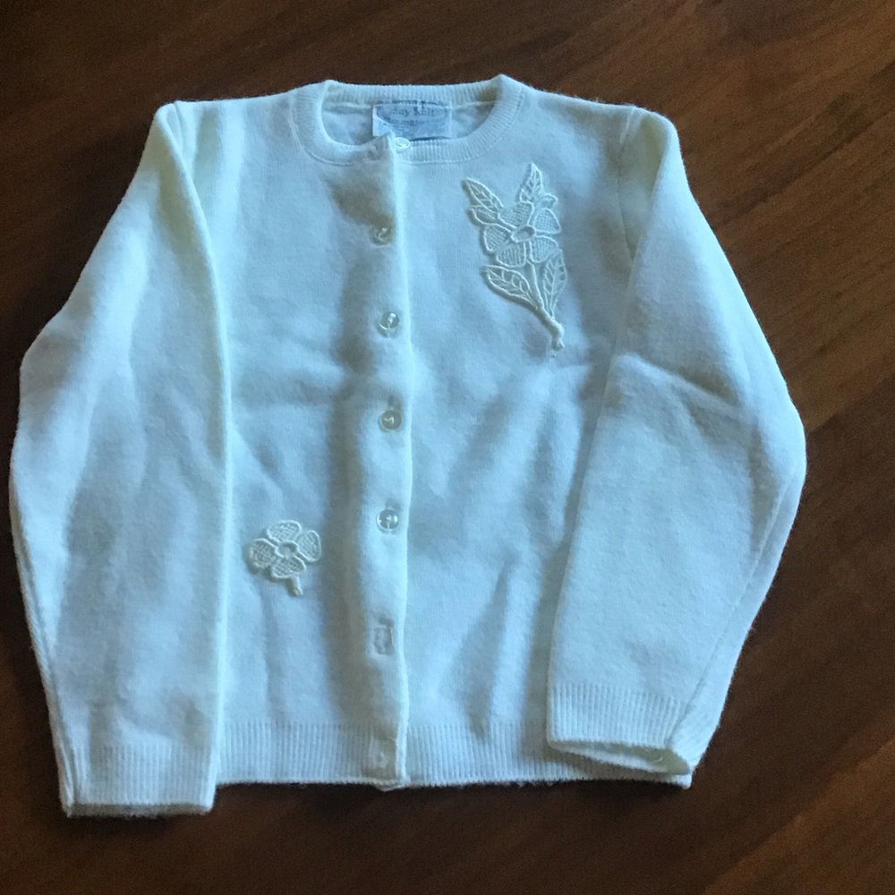 Vintage May Knit child's cardigan sweater cream with  floral applique